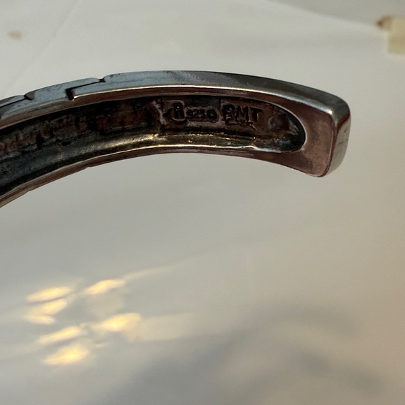 Turquoise cuff bracelet by Roderick Tenorio - Picture 2 of 4